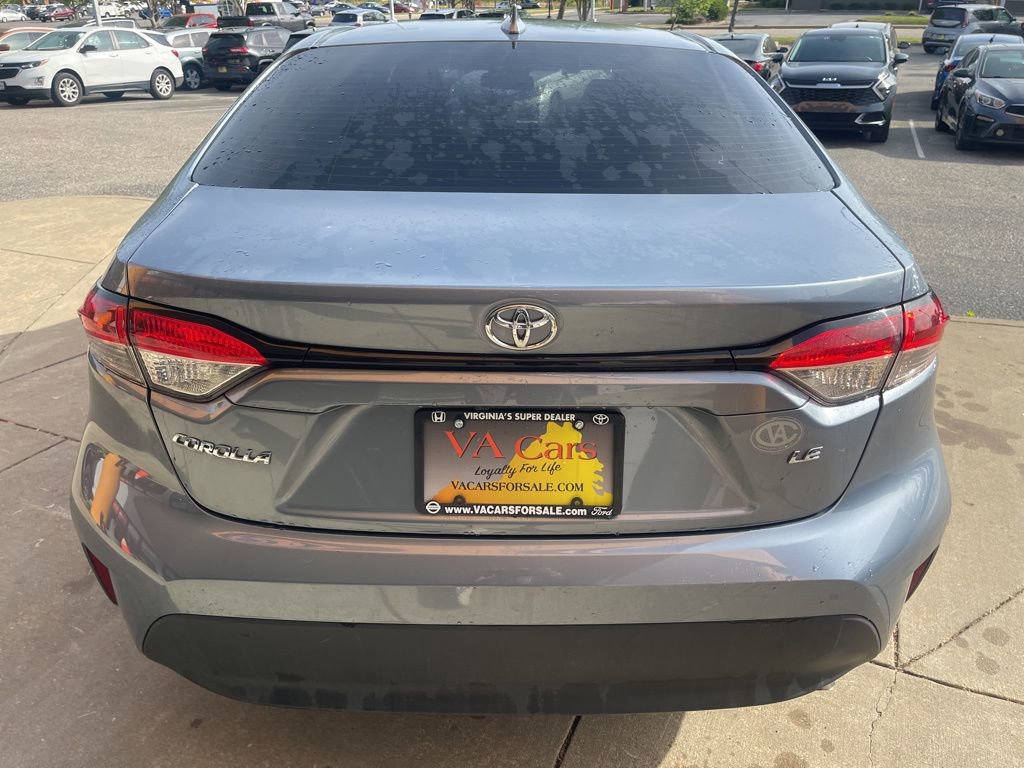 Used 2023 Toyota Corolla LE image 5