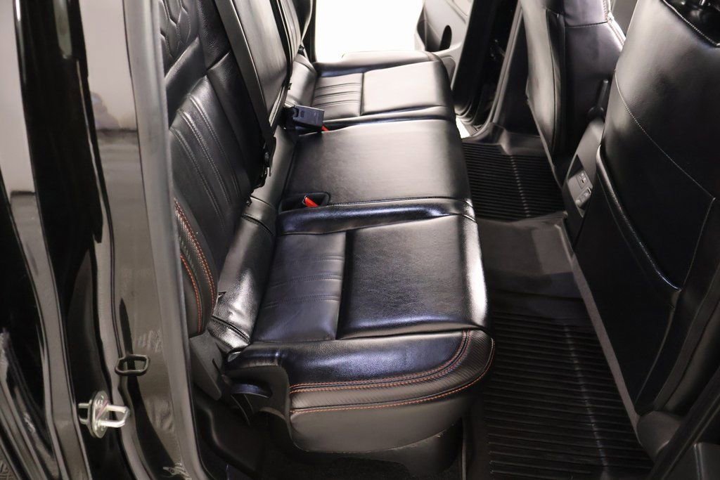 Used 2023 Nissan Frontier PRO-4X w/ Pro-4X Premium Package image 15