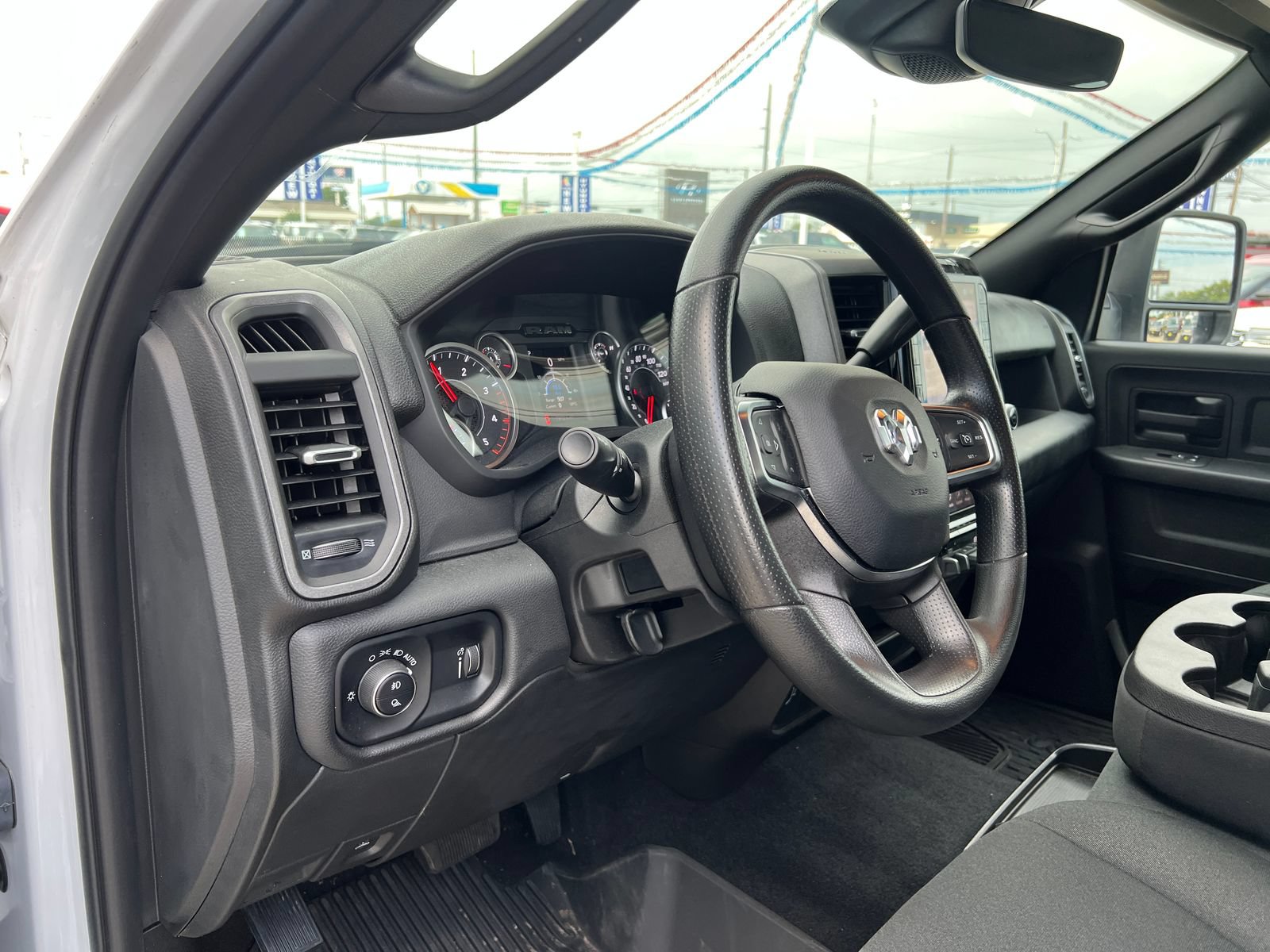 Used 2025 RAM 3500 Tradesman AWD/4WD image 24