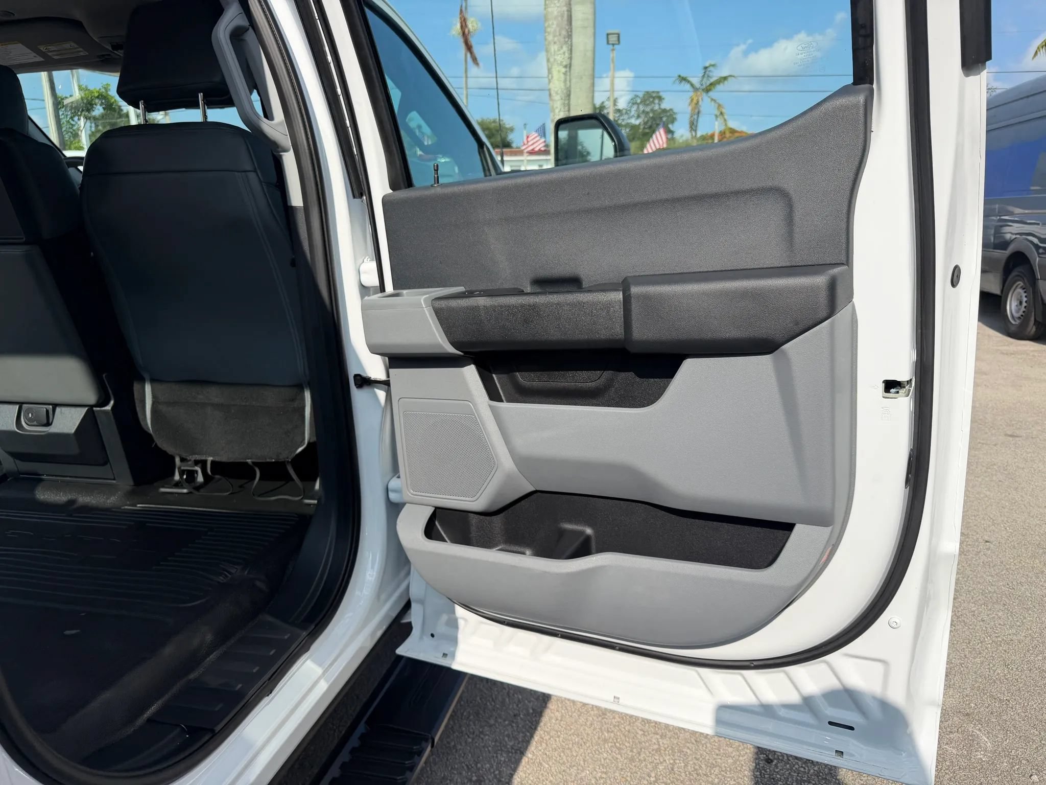 Used 2024 Ford F350 XL AWD/4WD image 15