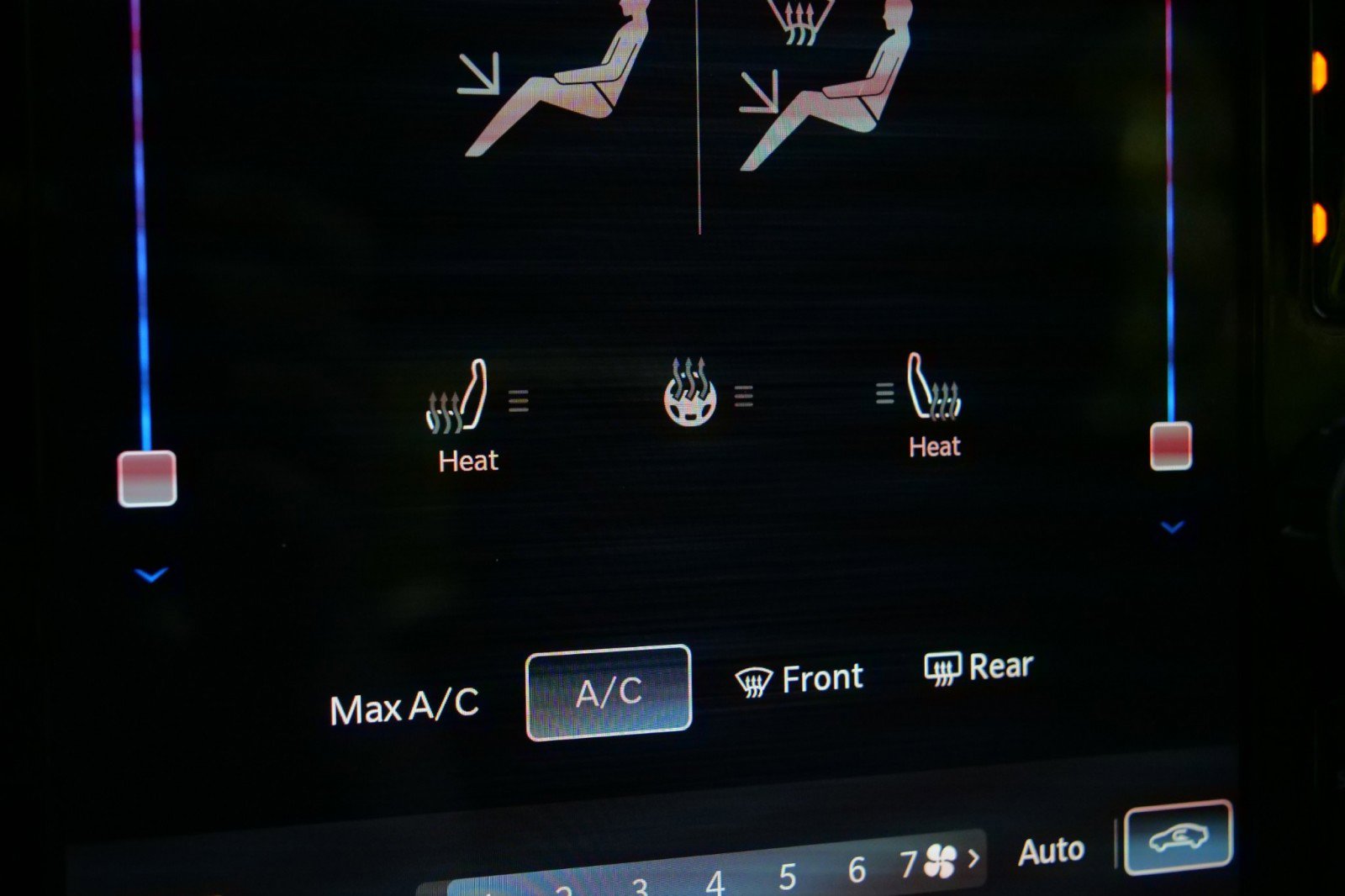 Used 2025 RAM 3500 Big Horn image 12