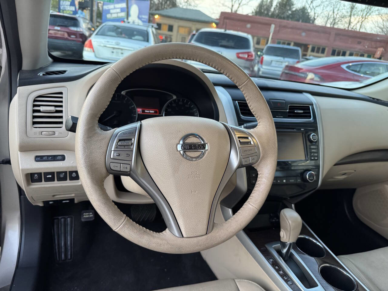 Used 2015 Nissan Altima 2.5 SL w/ Technology Package FWD image 24