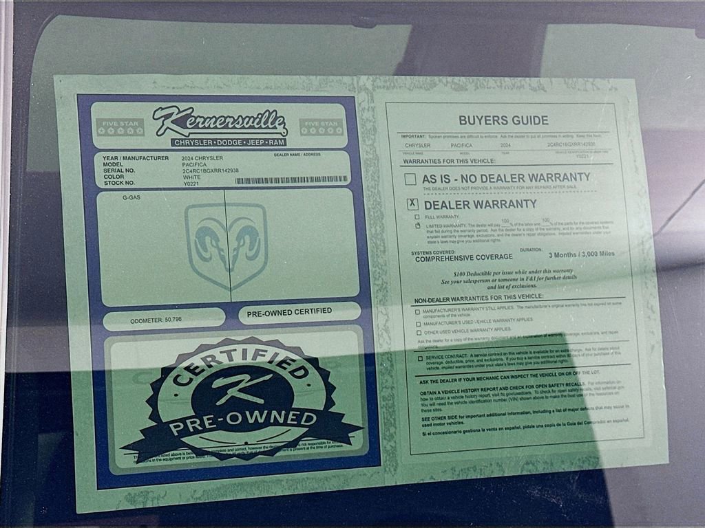 Used 2024 Chrysler Pacifica Touring-L image 38