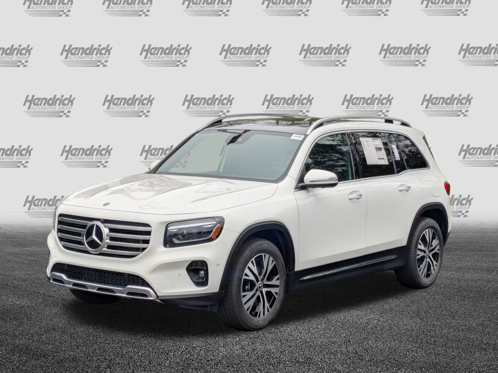 New 2025 Mercedes-Benz GLB 250 image 5