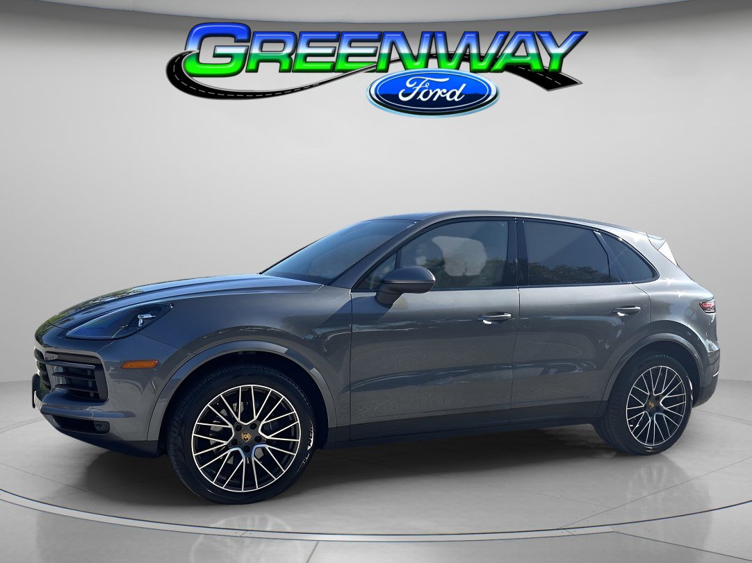 Used 2020 Porsche Cayenne image 1