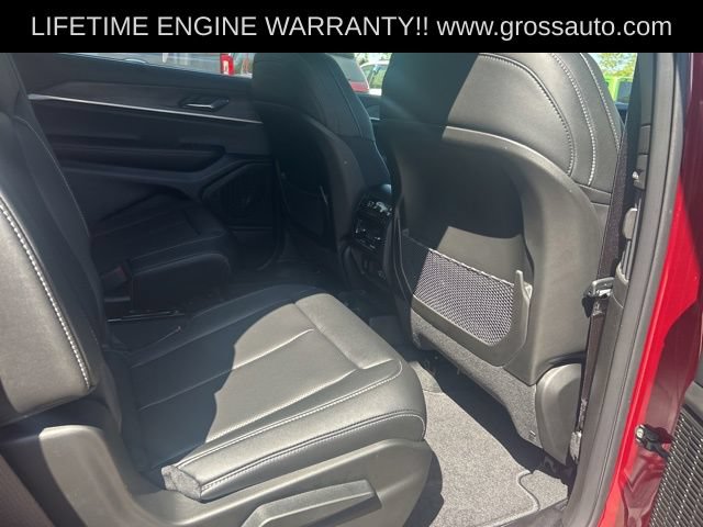 Used 2025 Jeep Grand Cherokee L Limited w/ Luxury Tech Group II AWD/4WD image 43