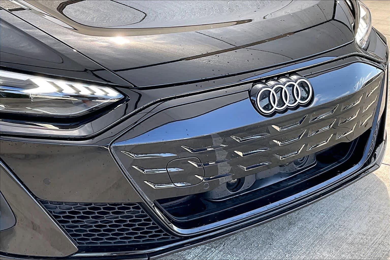 Used 2025 Audi S e-tron GT Premium Plus w/ 21" Wheel Package image 29