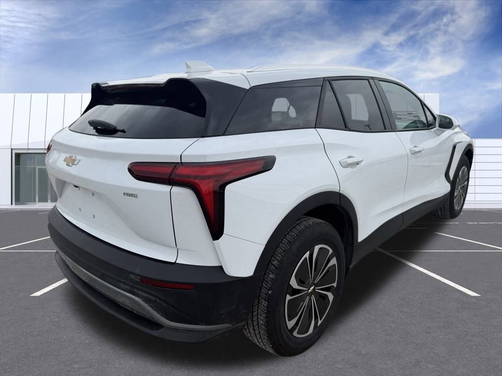 Used 2024 Chevrolet Blazer EV LT image 3