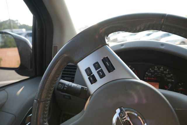 Used 2018 Nissan Frontier SV w/ Value Truck Package RWD image 24