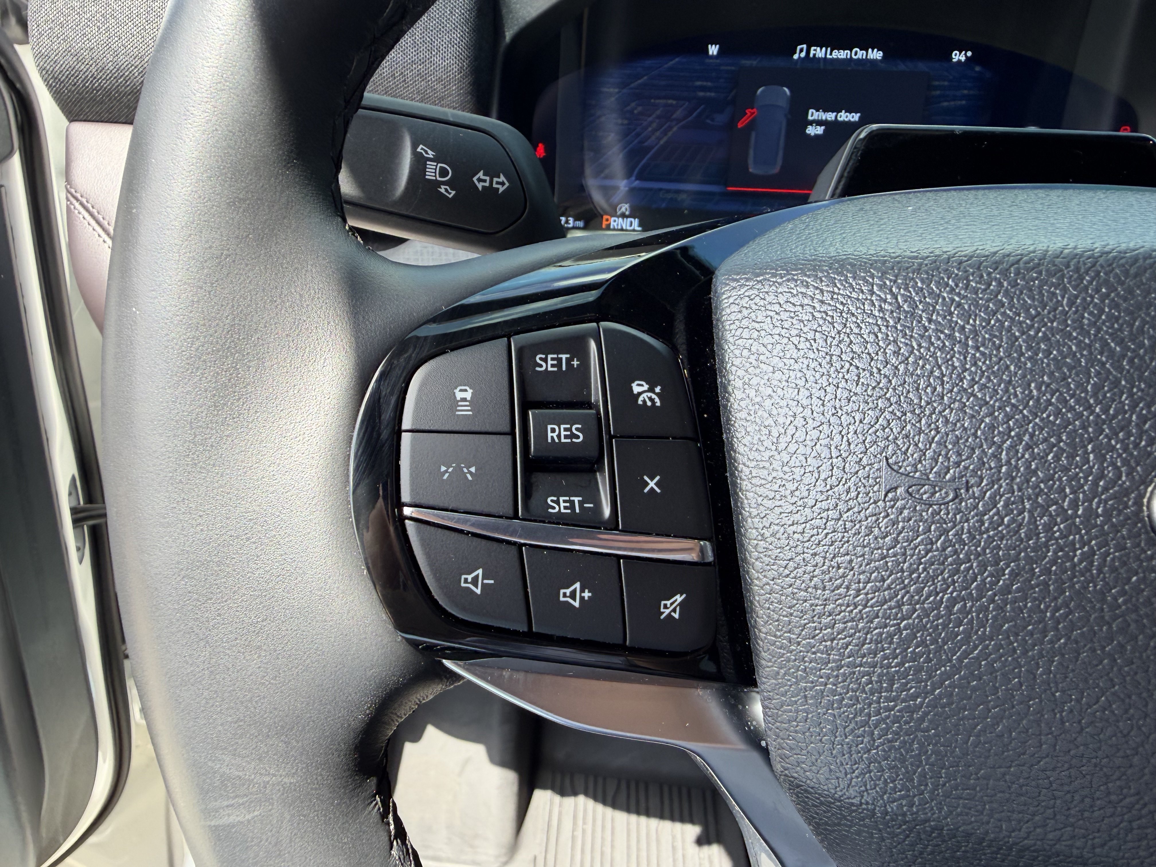 Used 2025 Ford Explorer Platinum w/ Ultimate Package RWD image 26