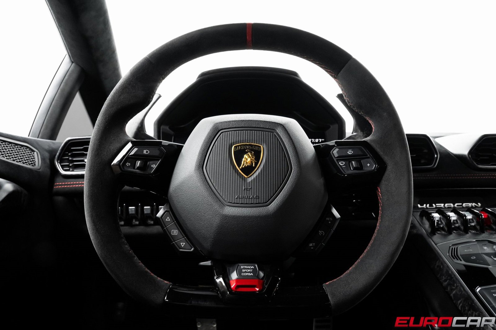 Used 2018 Lamborghini Huracan Performante image 32