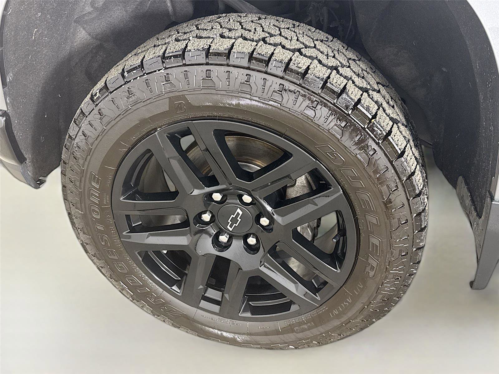 Used 2021 Chevrolet Silverado 1500 Custom Trail Boss AWD/4WD image 29