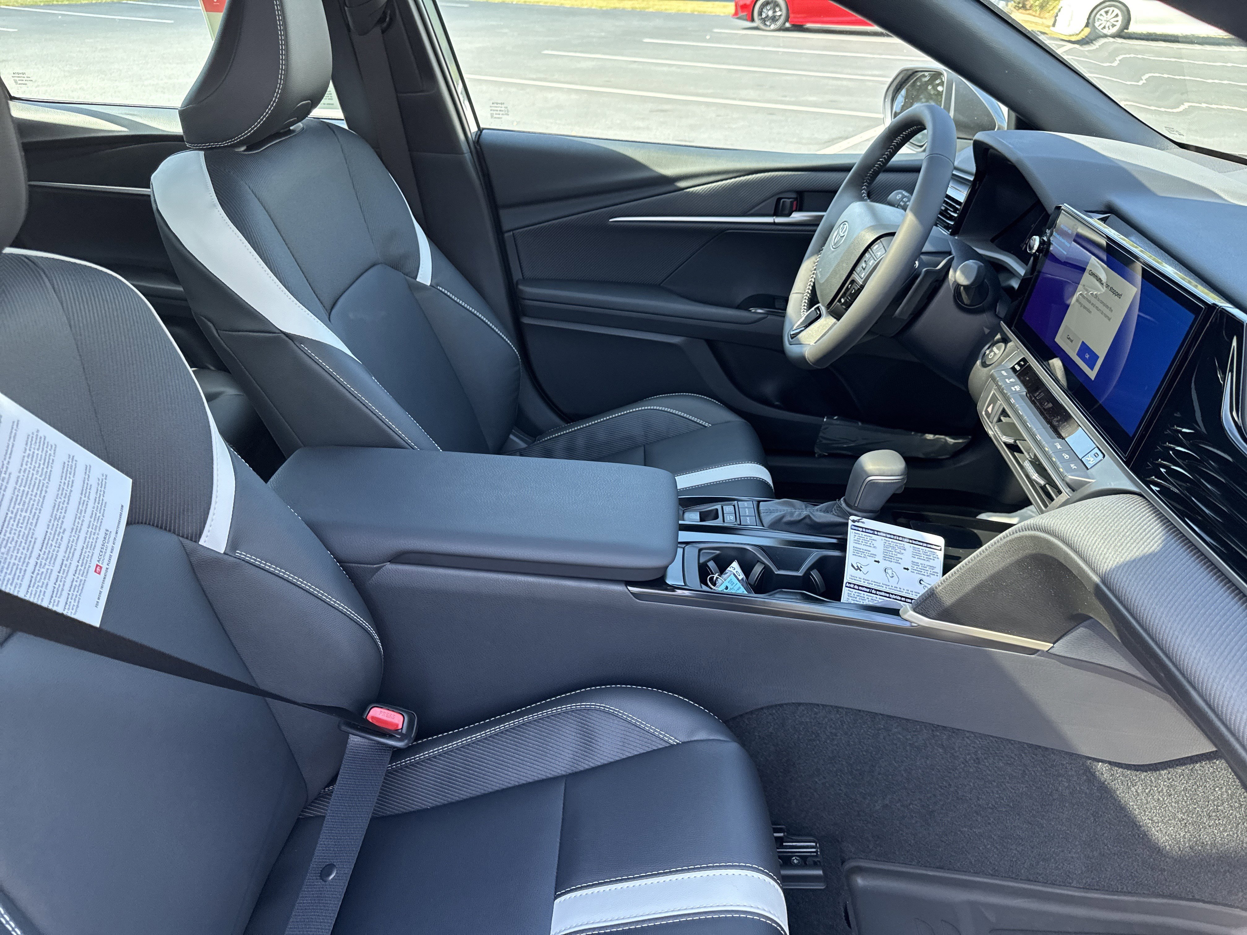 New 2026 Toyota Camry SE image 32
