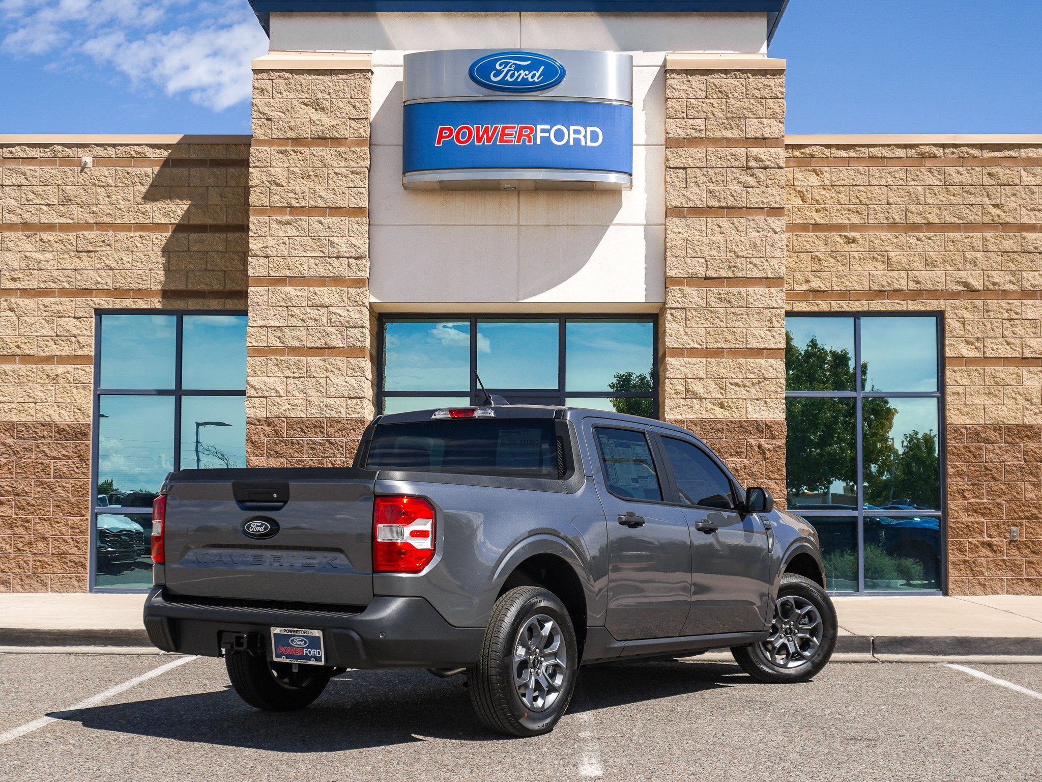 New 2025 Ford Maverick XLT image 6
