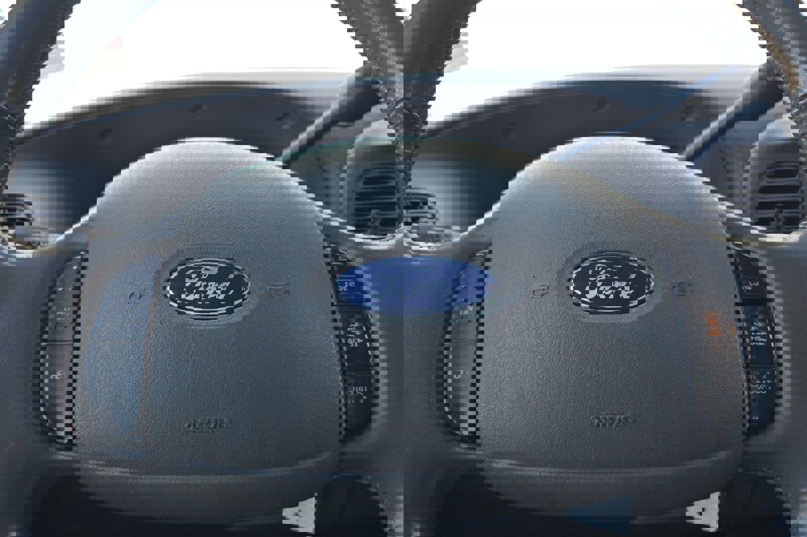 Used 2003 Ford F150 XLT AWD/4WD image 22