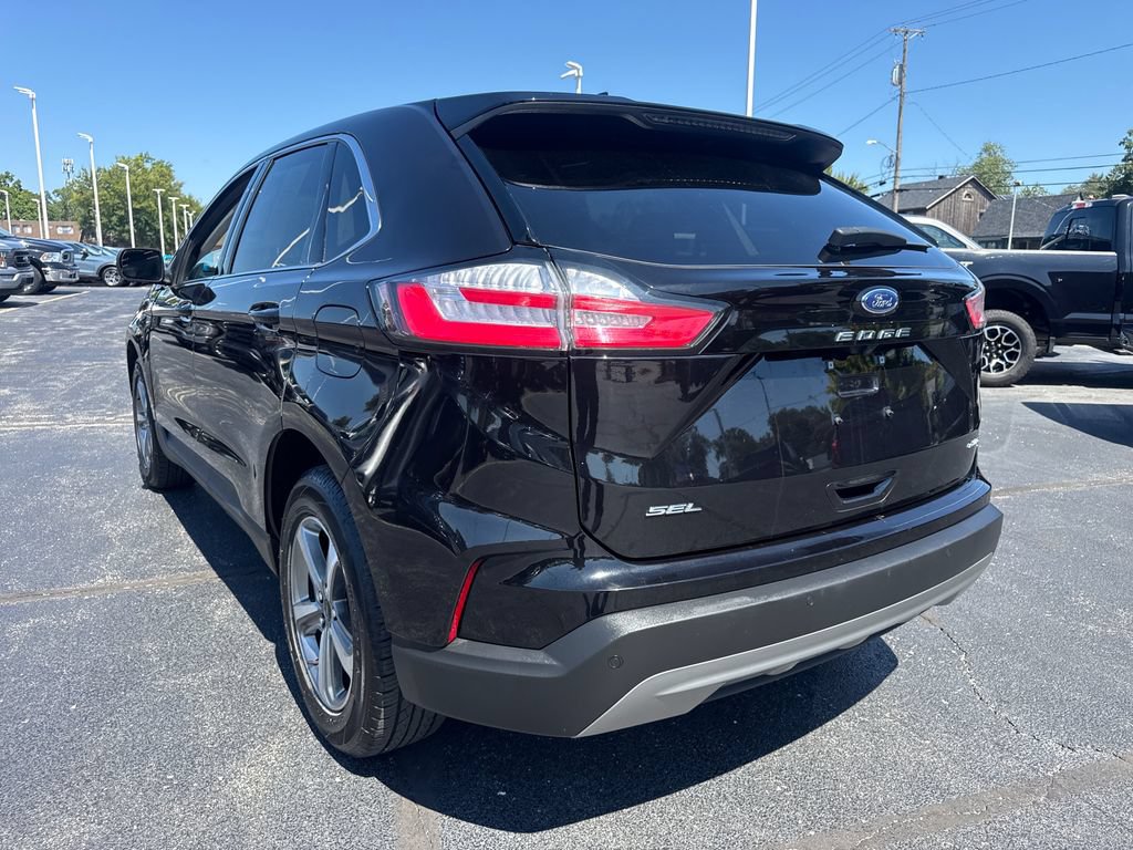 Used 2024 Ford Edge SEL w/ Convenience Package AWD/4WD image 11