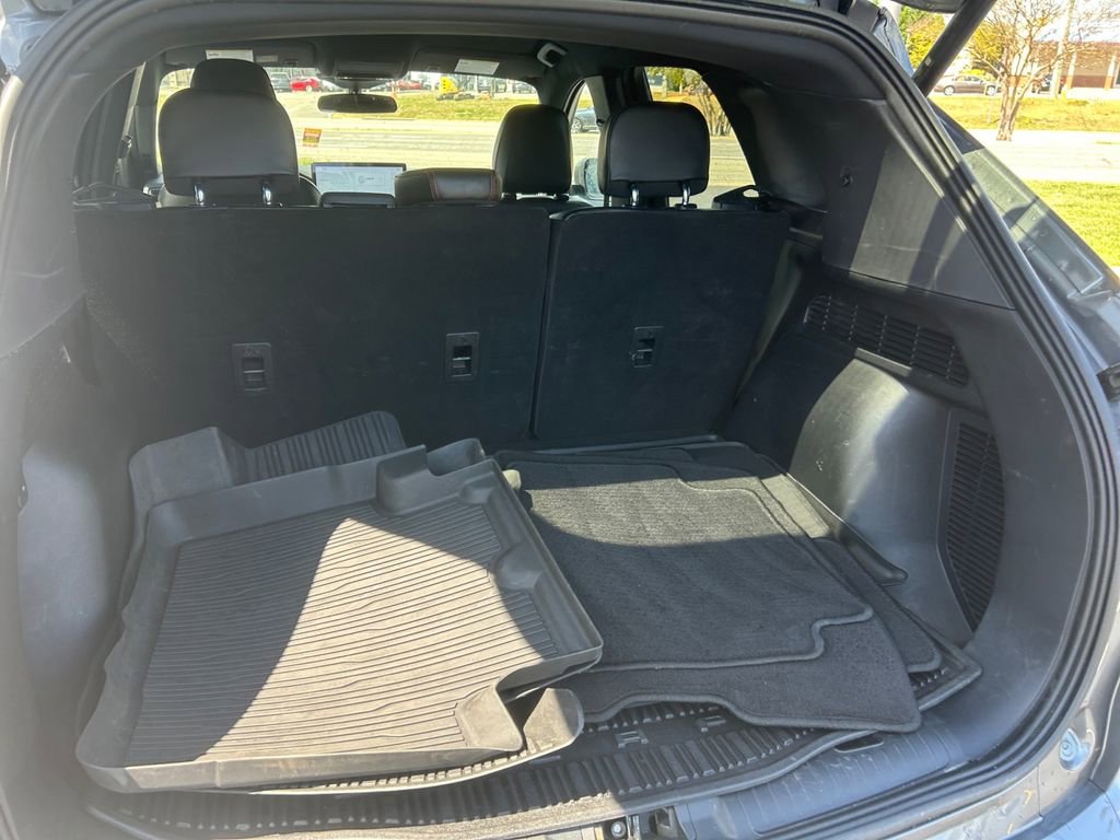 Used 2024 Ford Escape ST-Line Select w/ Tech Pack #1 AWD/4WD image 17