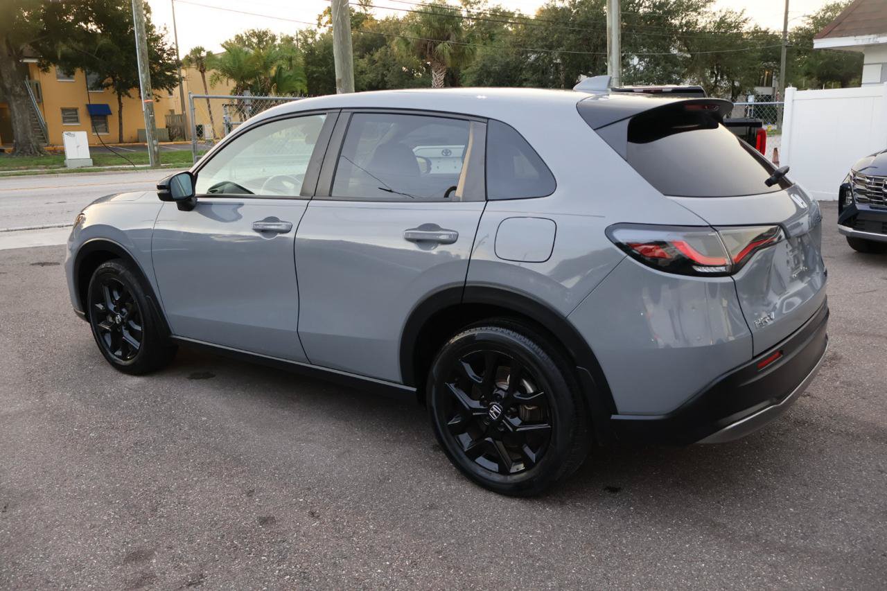 Used 2024 Honda HR-V Sport image 7
