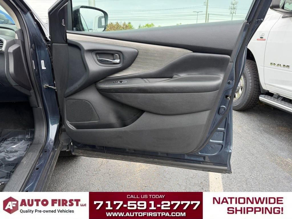 Used 2015 Nissan Murano Platinum w/ Platinum Technology Package AWD/4WD image 17