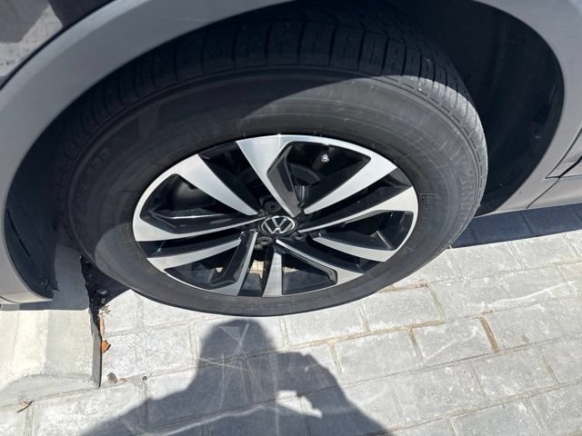 Used 2024 Volkswagen Tiguan S FWD image 5