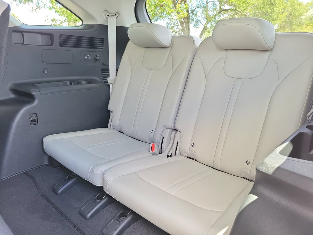 New 2026 Kia Sorento S FWD image 23
