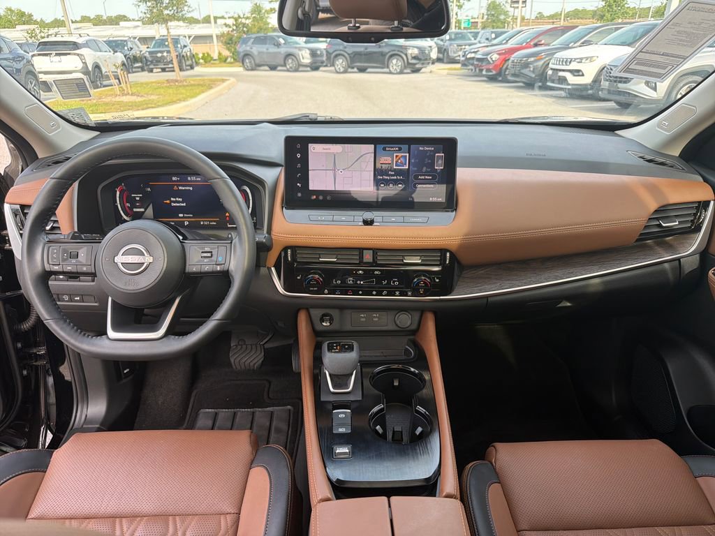 Certified 2024 Nissan Rogue Platinum w/ Platinum Premium Package FWD image 26