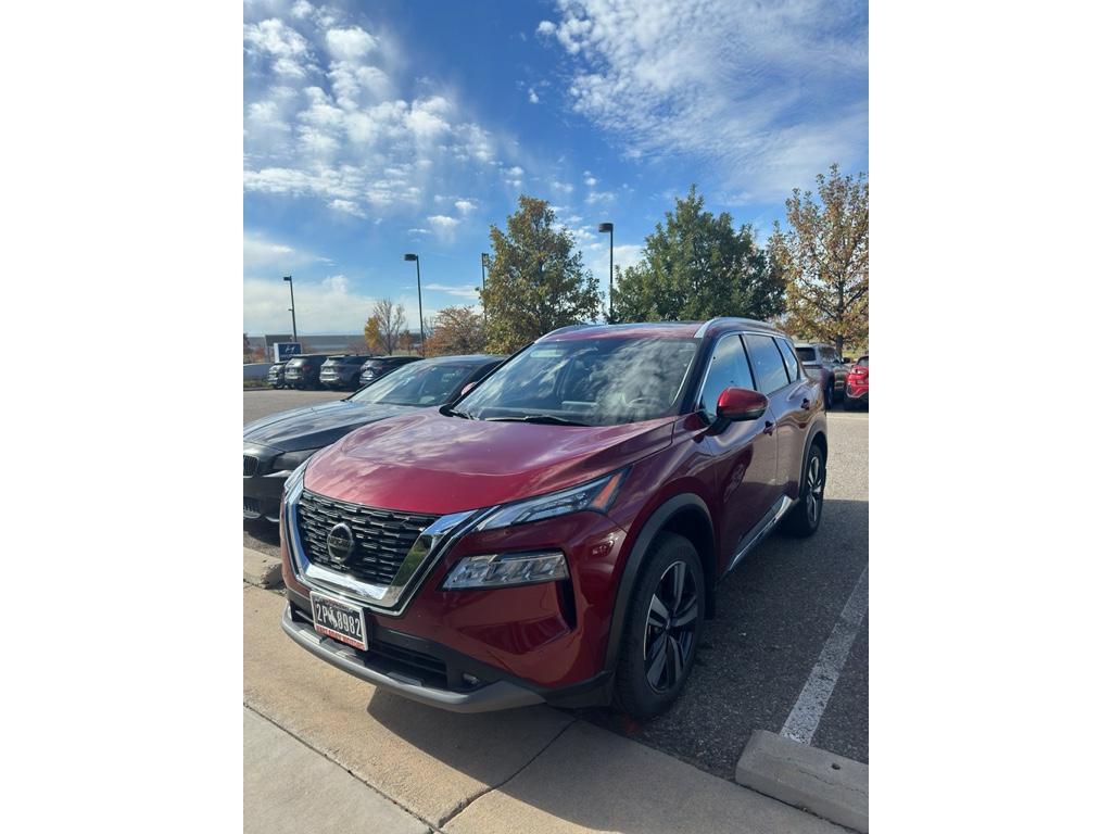 Used 2021 Nissan Rogue SL w/ Premium Package