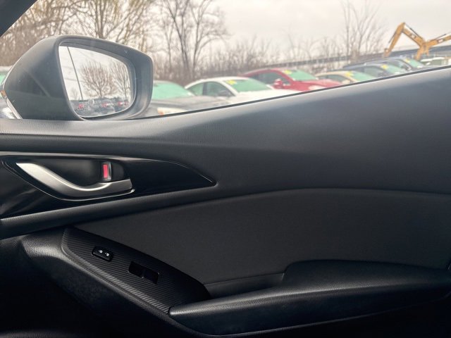 Used 2014 MAZDA MAZDA3 i Sport image 18