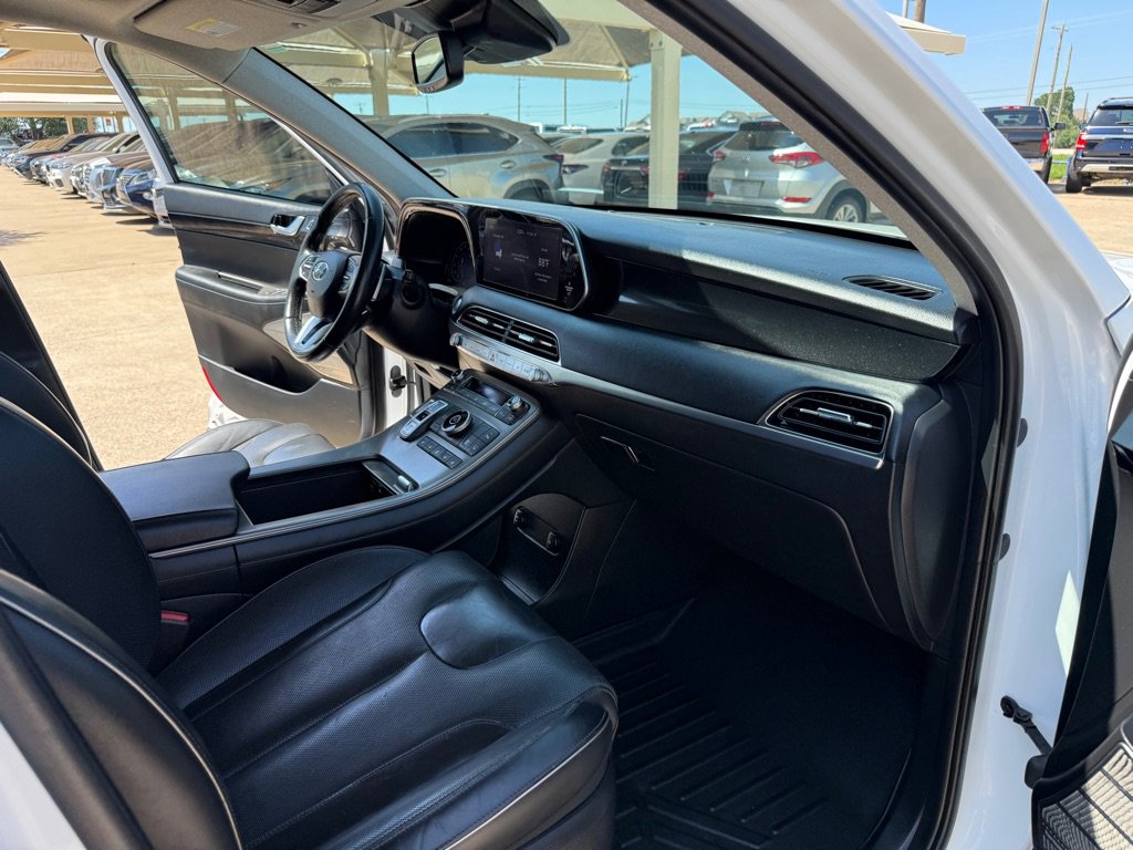 Used 2021 Hyundai Palisade Limited FWD image 17