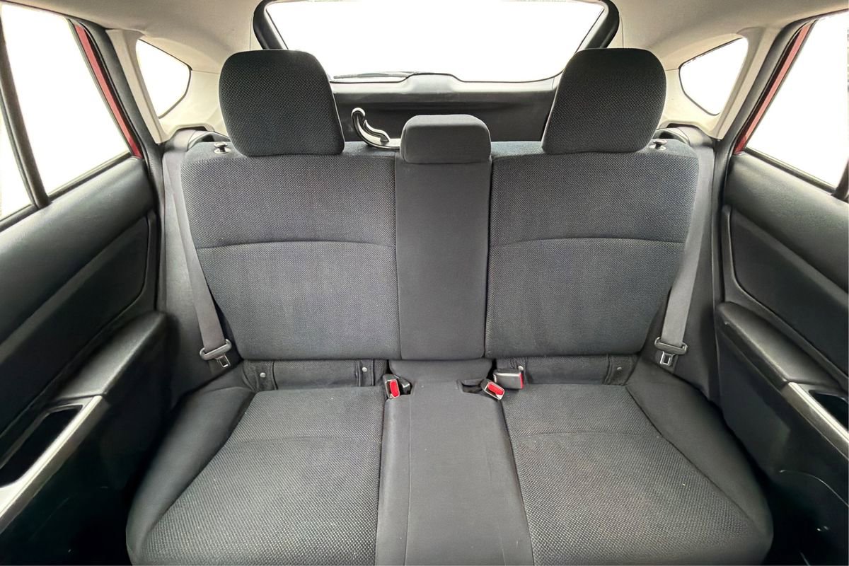 Used 2015 Subaru Impreza 2.0i image 13