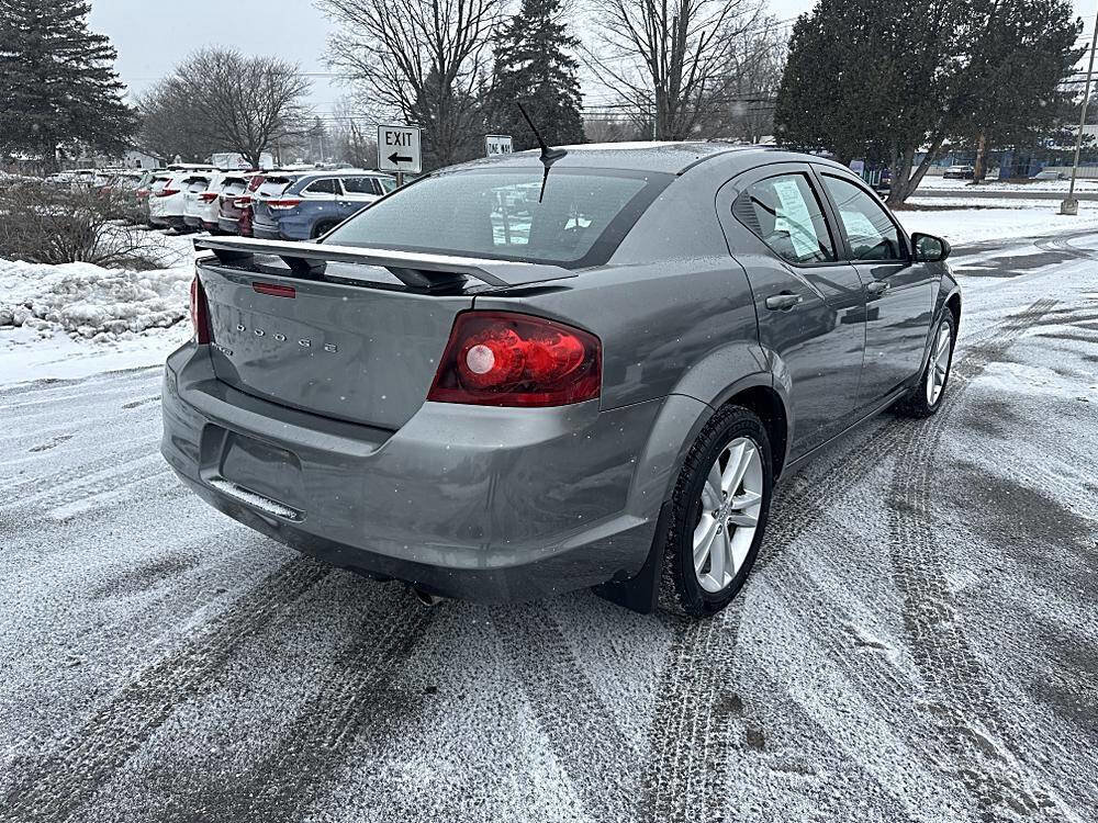 Used 2011 Dodge Avenger Heat image 5