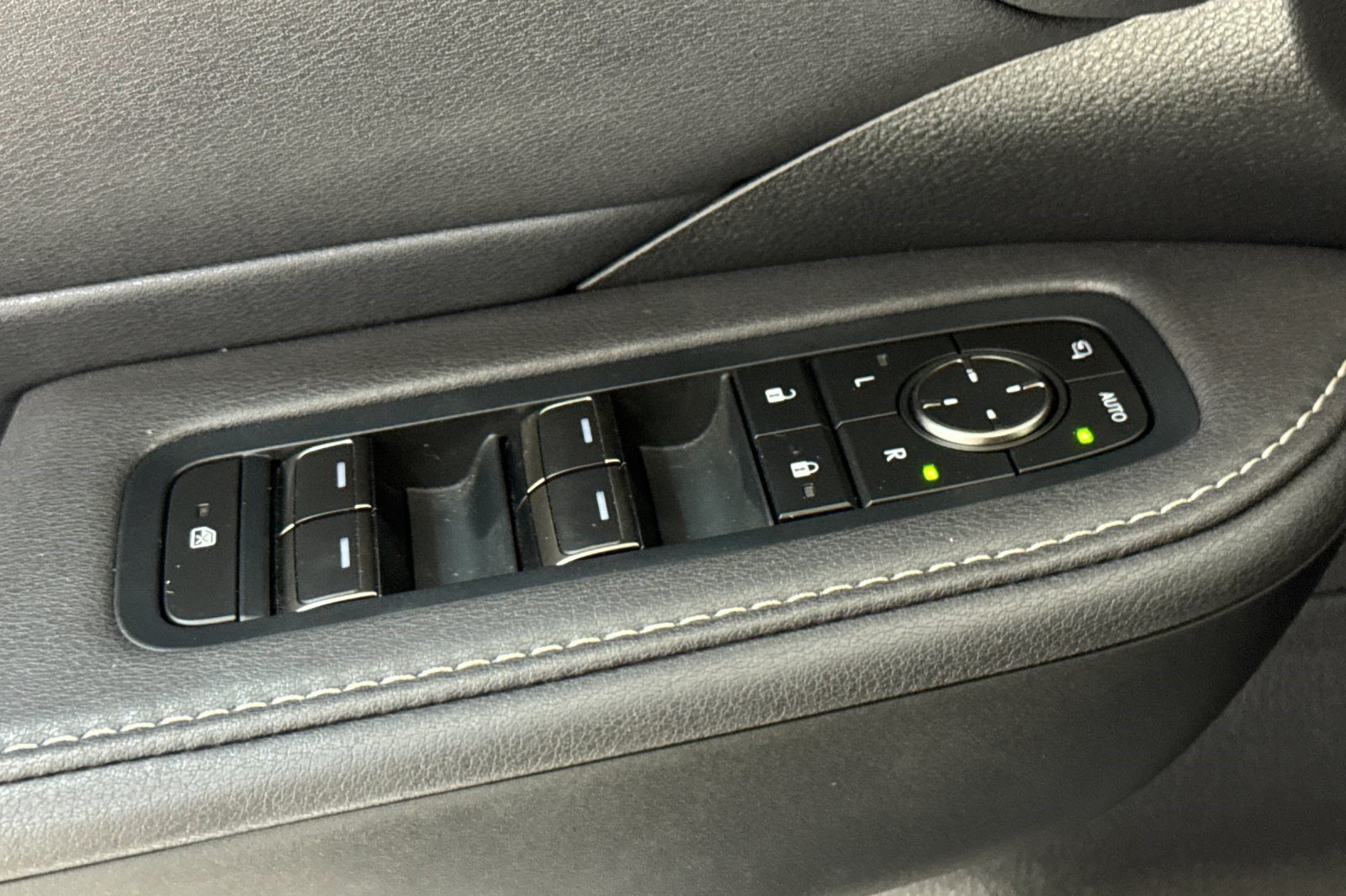 Used 2025 Lexus TX 350 FWD w/ Convenience Package image 14