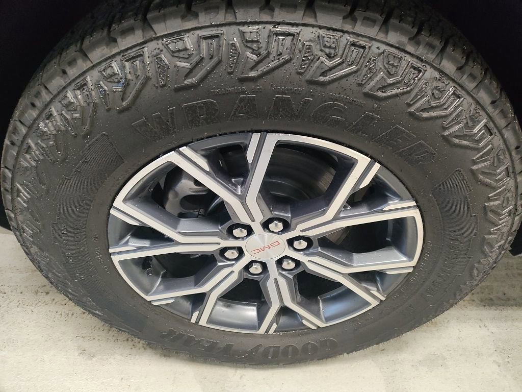 New 2026 GMC Acadia AT4 w/ Super Cruise Package image 20
