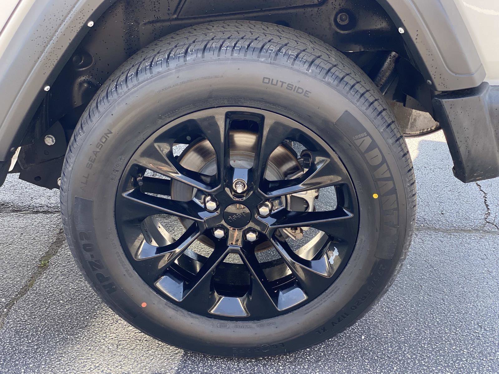 Certified 2021 Jeep Wrangler Unlimited Sport image 13