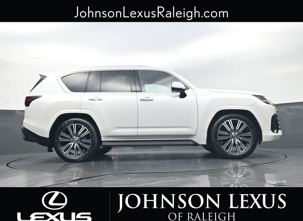 New 2026 Lexus LX 700h Luxury image 16
