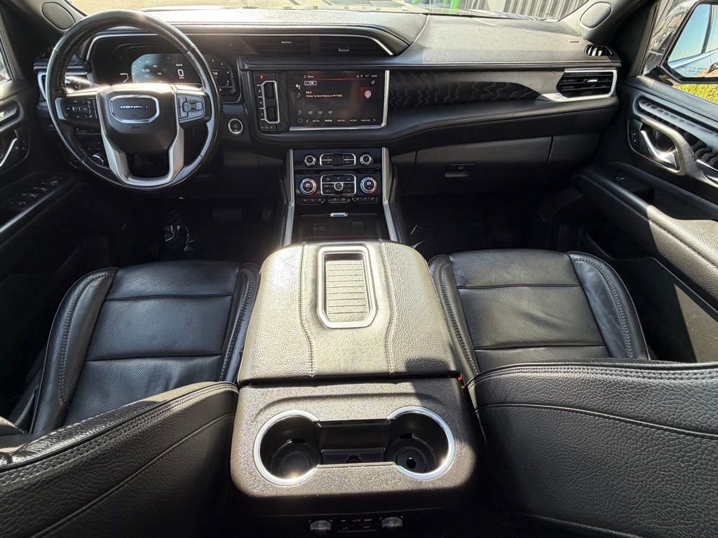 Used 2023 GMC Yukon Denali AWD/4WD image 13