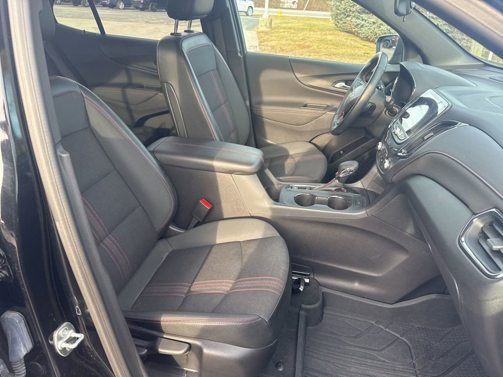 Used 2024 Chevrolet Equinox RS image 25