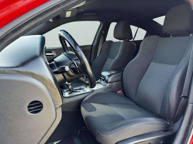 Used 2019 Dodge Charger GT RWD image 18