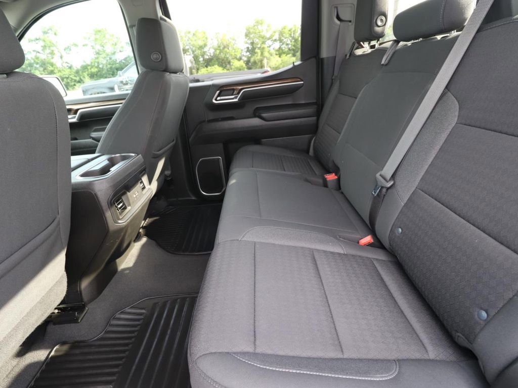 Used 2022 Chevrolet Silverado 1500 RST image 9