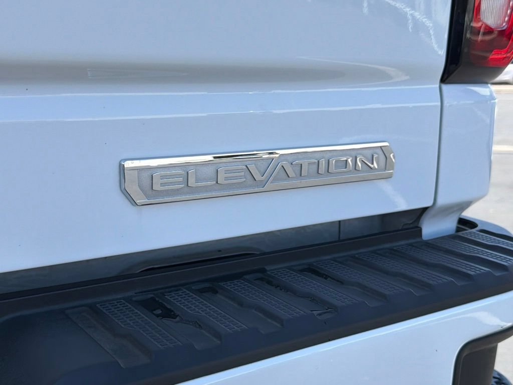 Used 2022 GMC Sierra 1500 Elevation w/ Elevation Premium Package AWD/4WD image 16