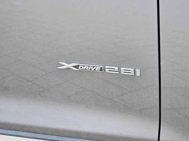 Used 2015 BMW X3 xDrive28i image 6