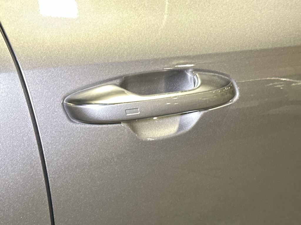 New 2026 Kia Niro Wave FWD image 9