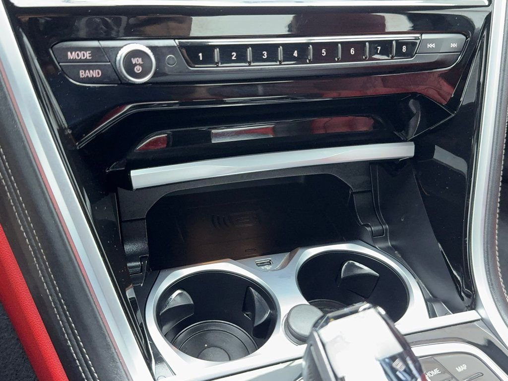 Used 2022 BMW 840i Coupe w/ Driving Assistance Package image 28