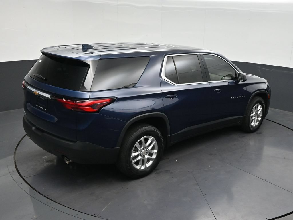 Used 2023 Chevrolet Traverse LS FWD image 20