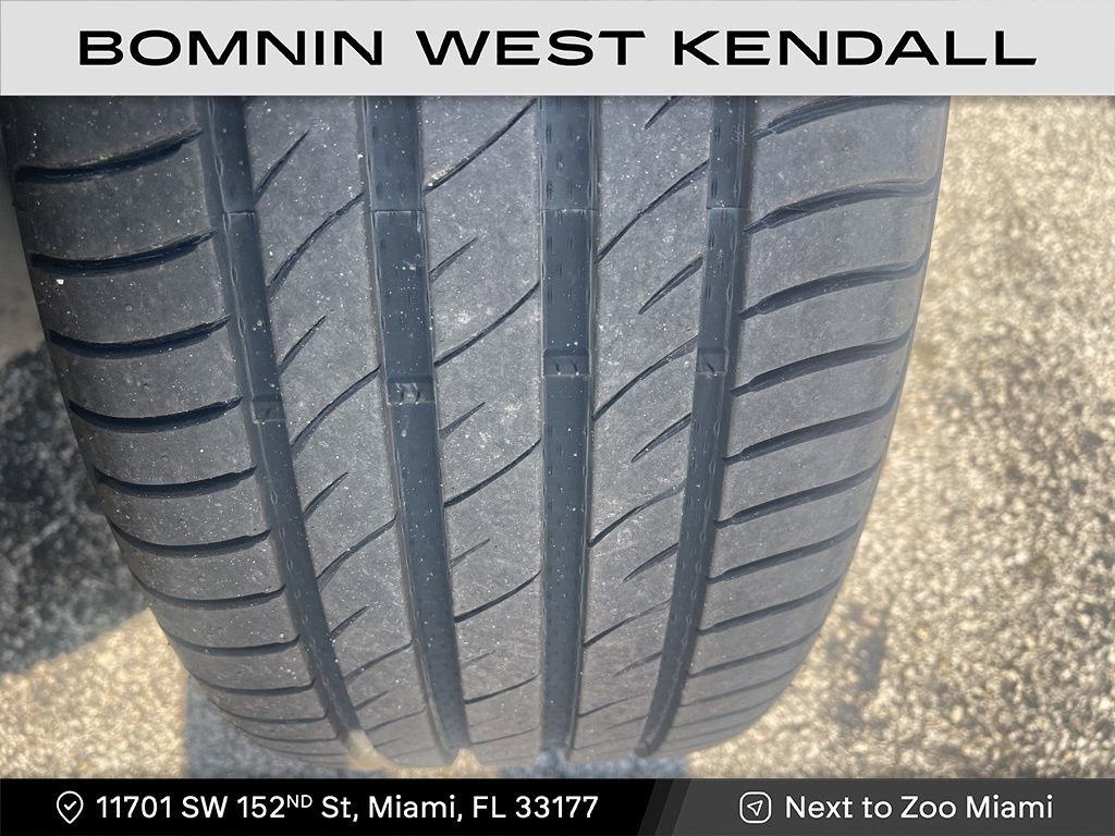 Used 2020 Volkswagen Passat 2.0T R-Line image 2