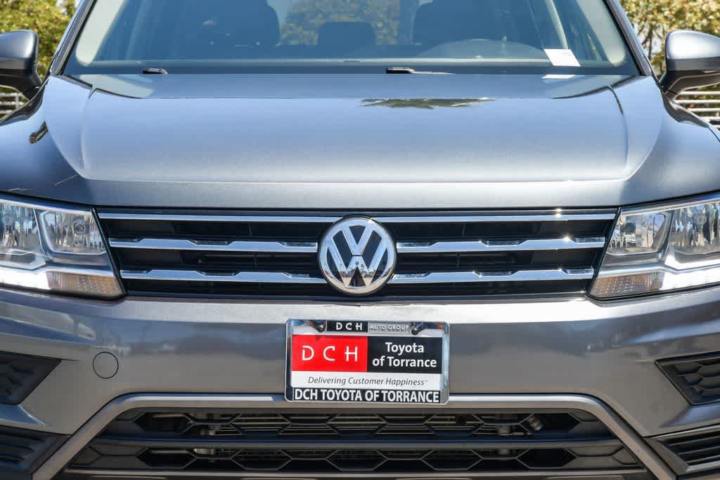 Used 2020 Volkswagen Tiguan SE w/ Panoramic Sunroof Package FWD image 5