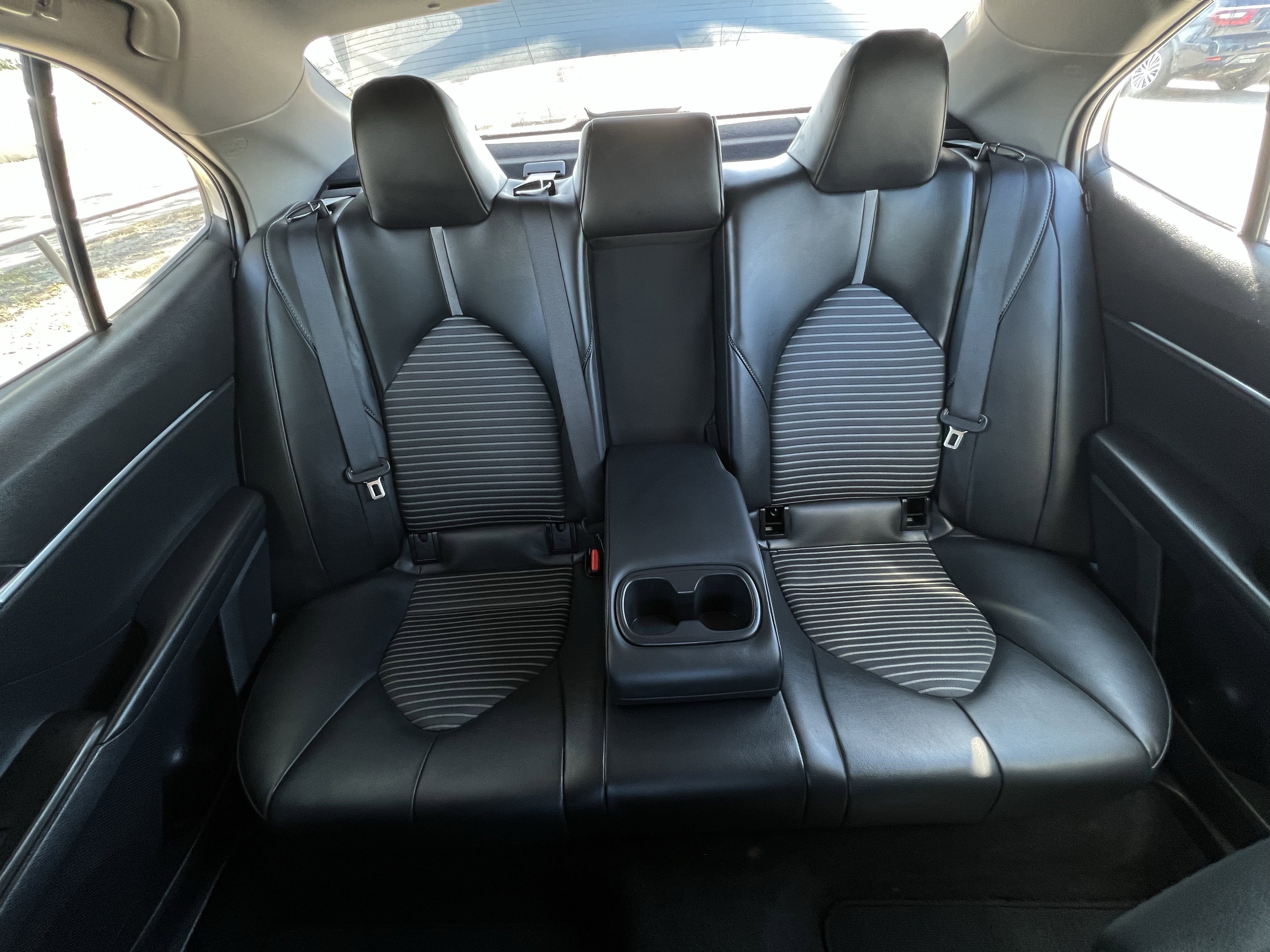 Used 2024 Toyota Camry SE image 24