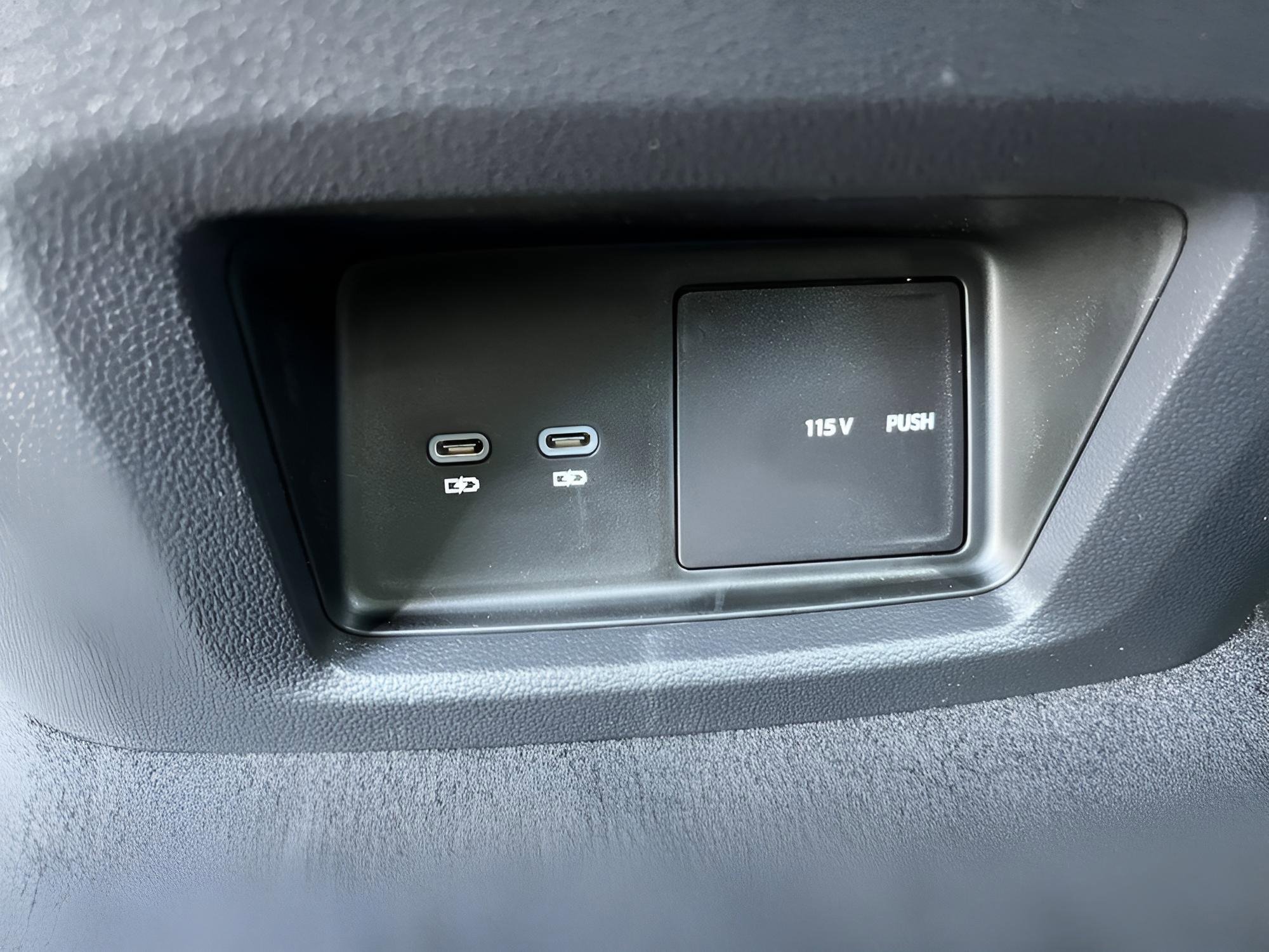 New 2026 Volkswagen Atlas SEL Premium R-Line image 25