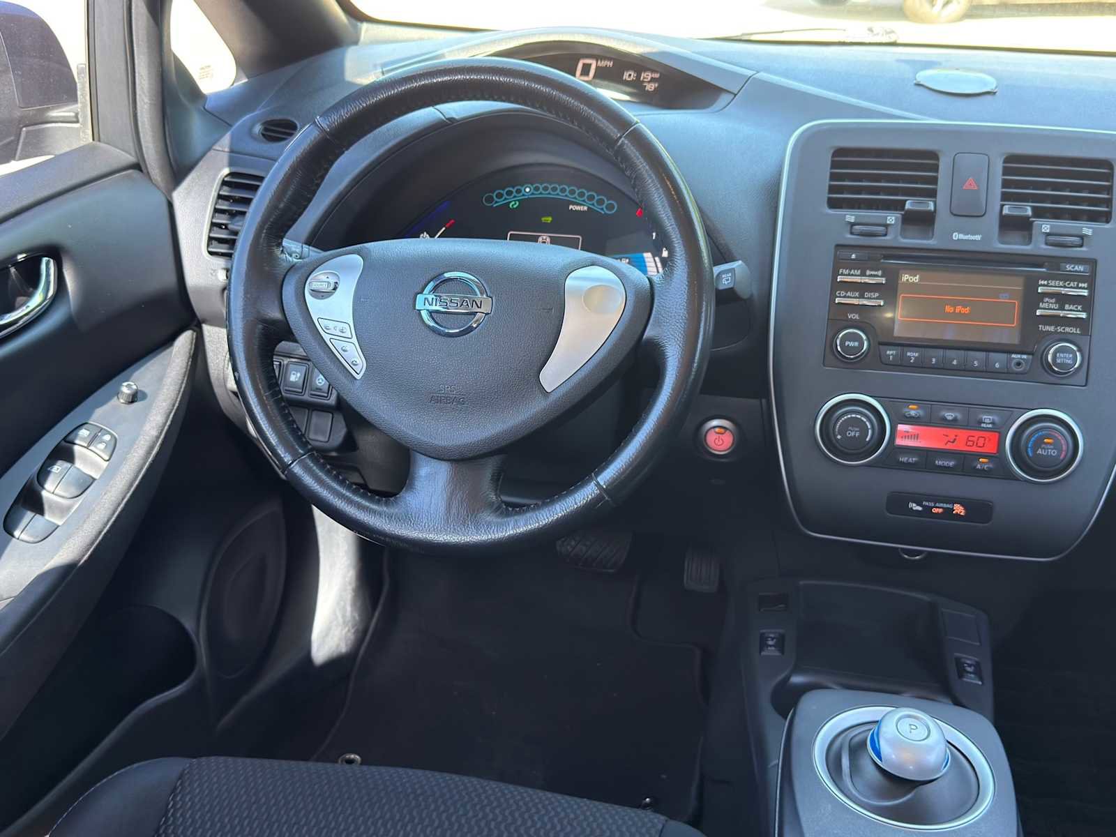 Used 2013 Nissan Leaf S w/ Charger Pkg FWD image 23
