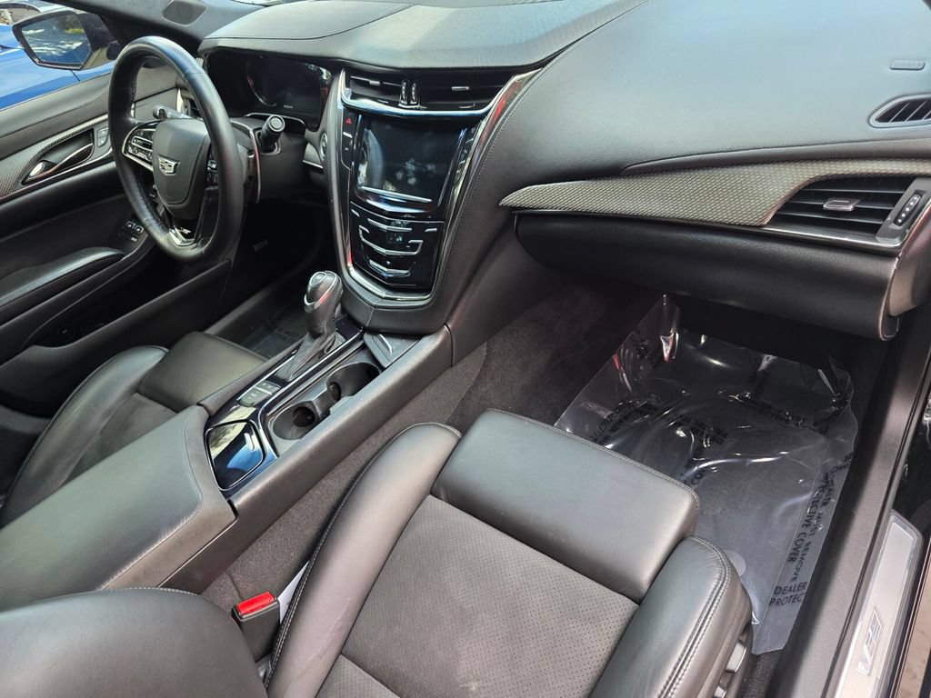 Used 2019 Cadillac CTS V w/ Luxury Package RWD image 29